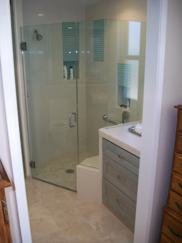 Modern Showers and Baths by Castle Construction Of Santa Barbara - Photo 2