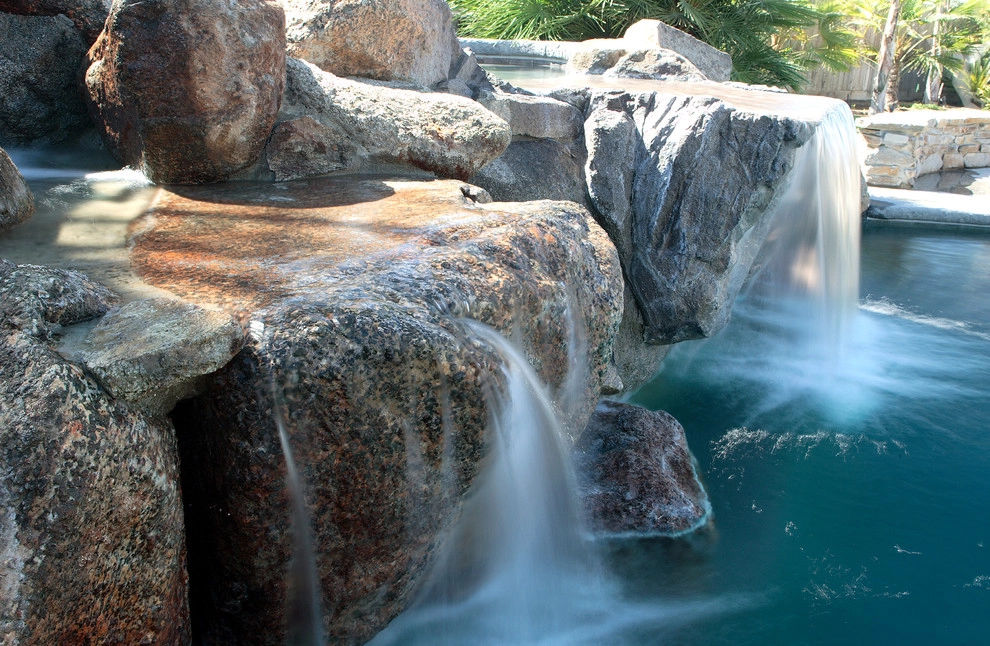 Waterfalls by Artisan Home Resorts - Photo 8