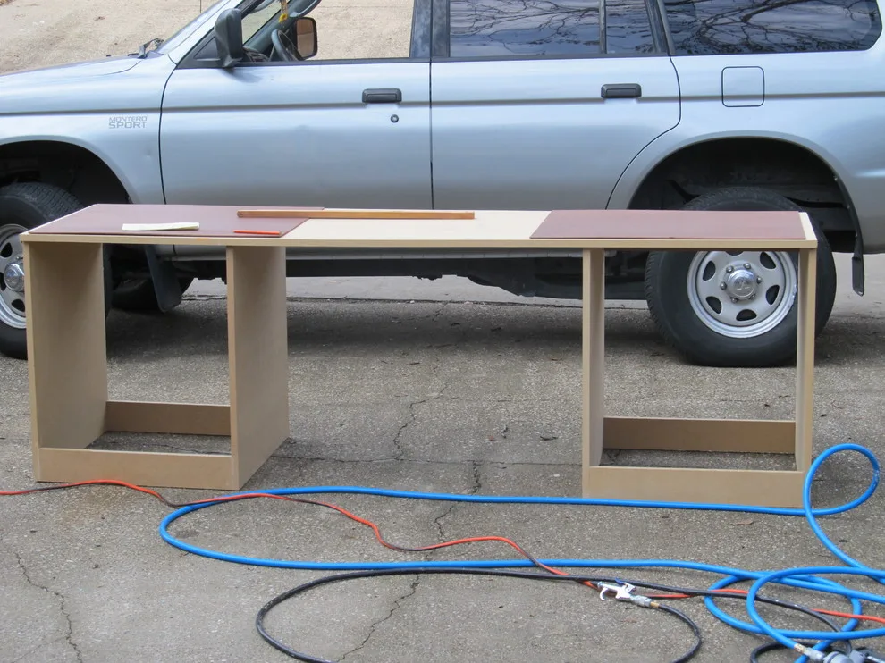 Bespoke Desk and Shelving Unit by Kentex Construction - Photo 4