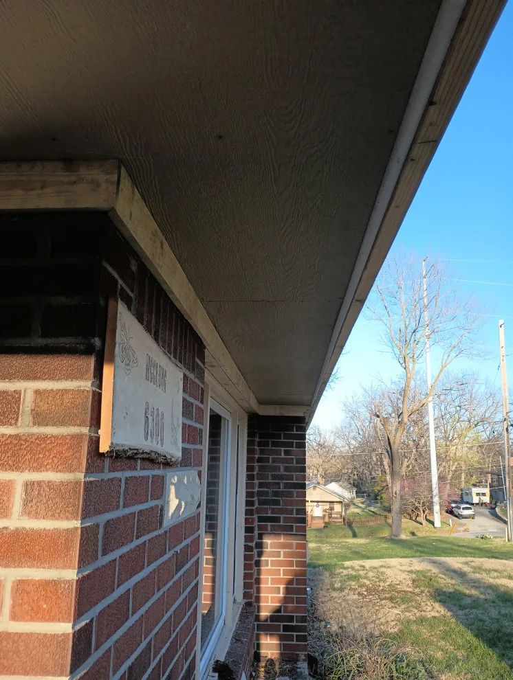 Reyes Remodeling LLC - Photo 13