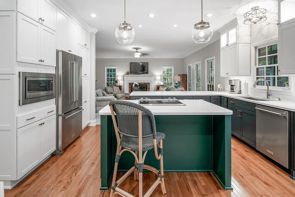 Detailed Interiors Inc. - Photo 13