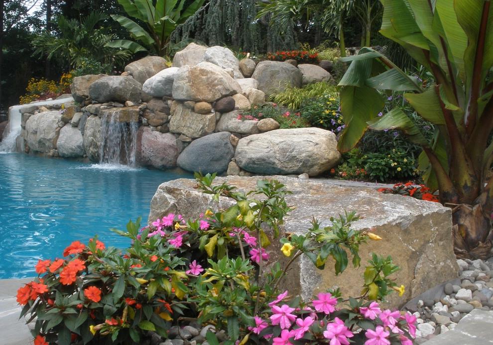 Artisan Landscapes And Pools - Photo 4