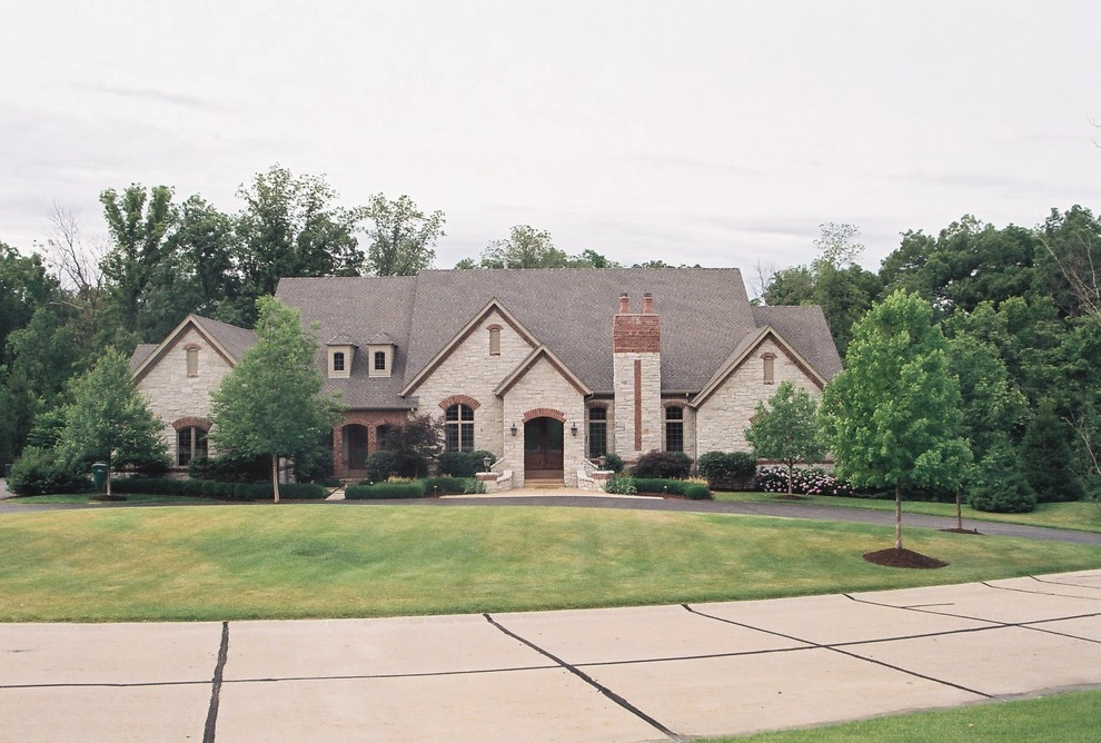 Sunset Hills MO- Front & Backyard by Poynter Landscape Architecture & Construction - Photo 12