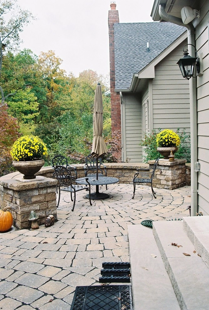 Sunset Hills MO- Front & Backyard by Poynter Landscape Architecture & Construction - Photo 8