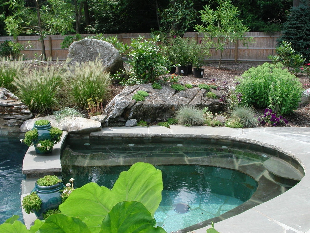 A Unique Pool and Spa by Artisan Landscapes And Pools - Photo 3