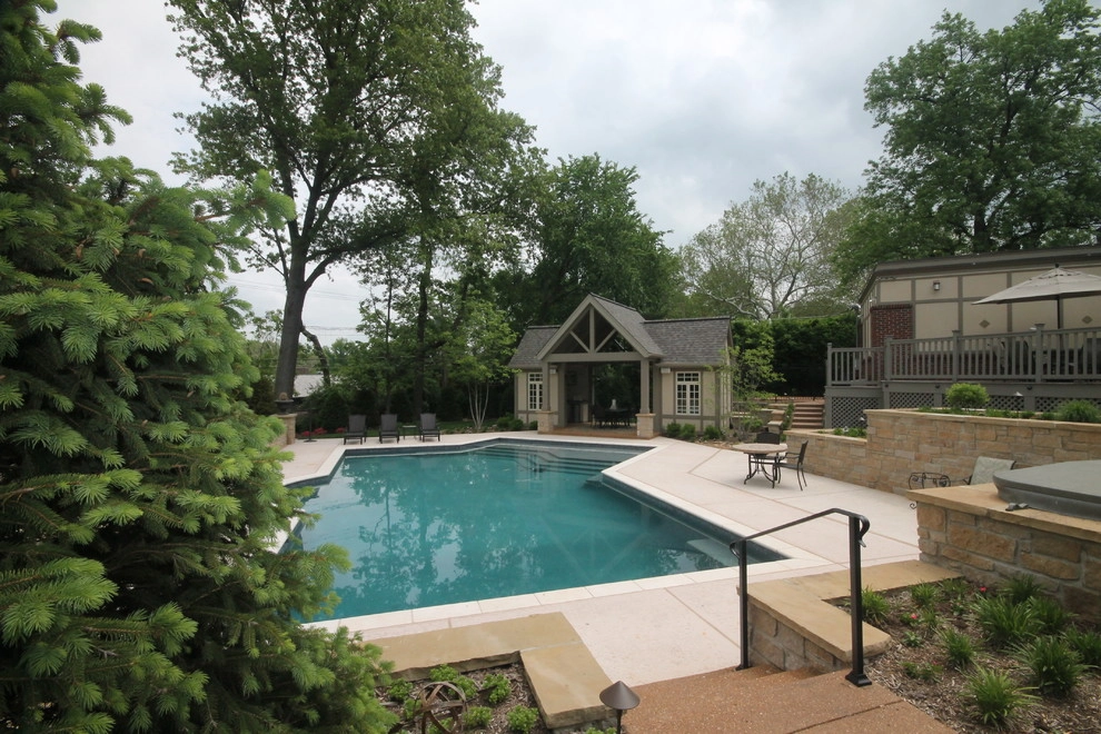University City MO- Pool, Pool House, Kitchen & Fireplace by Poynter Landscape Architecture & Construction - Photo 15