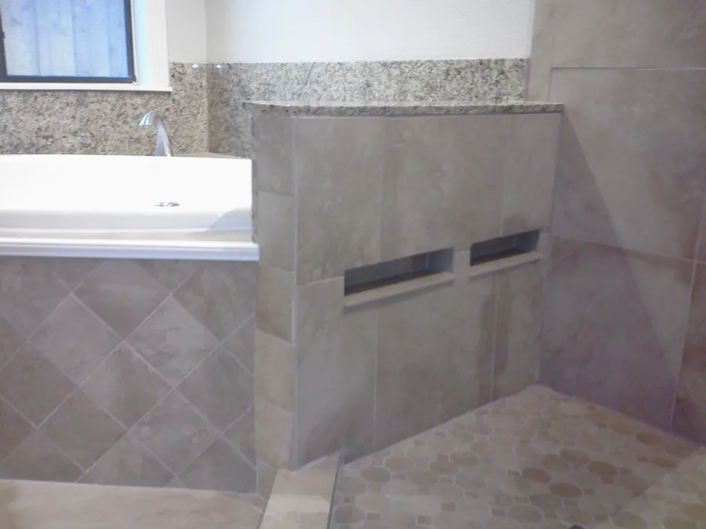 Gutheinz Primary Bathroom and Closet by Kentex Construction - Photo 21