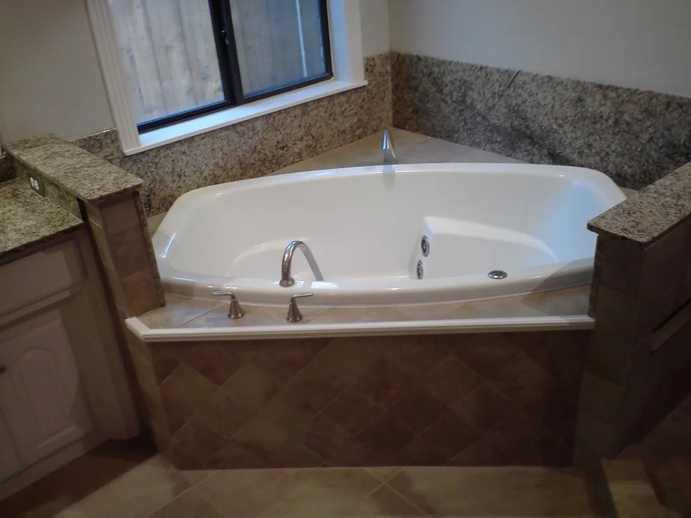 Gutheinz Primary Bathroom and Closet by Kentex Construction - Photo 8