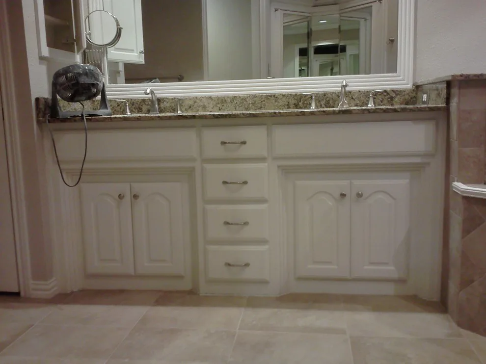 Gutheinz Primary Bathroom and Closet by Kentex Construction - Photo 17