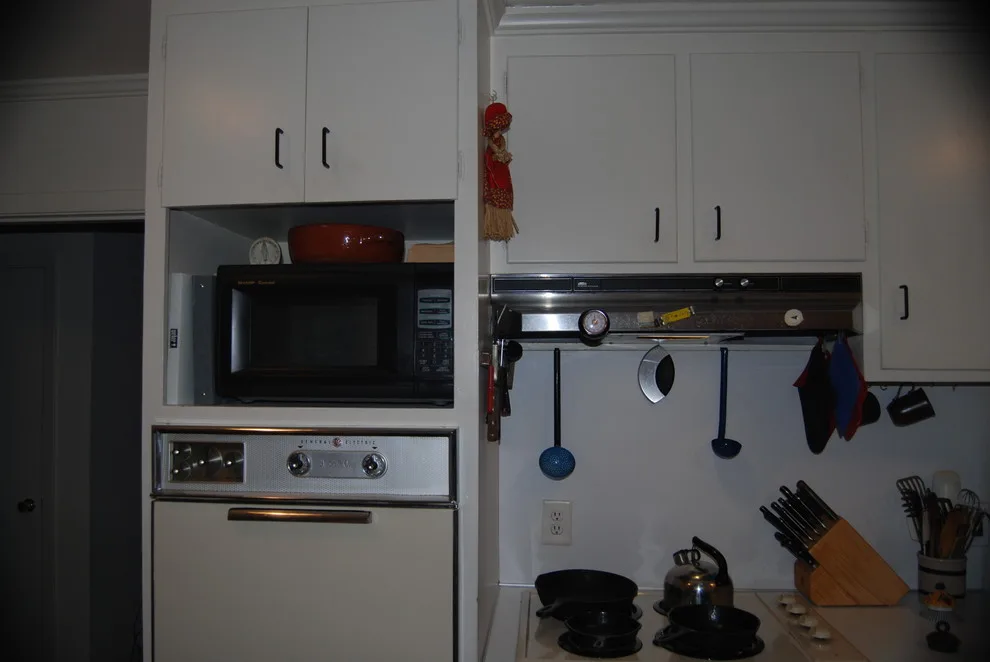 Artisan Painted Kitchen Tiles by The Kitchen And Bath People - Photo 2
