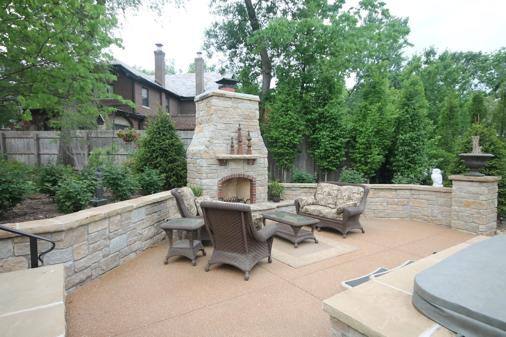 University City MO- Pool, Pool House, Kitchen & Fireplace by Poynter Landscape Architecture & Construction - Photo 14