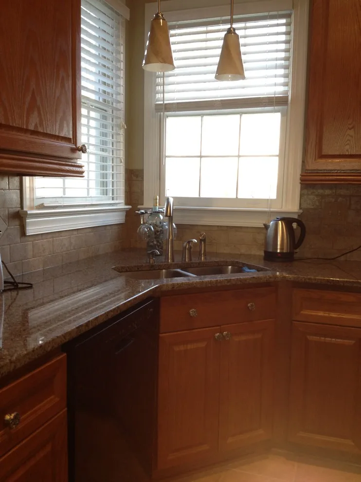 Lowe's Home Improvement - Photo 5