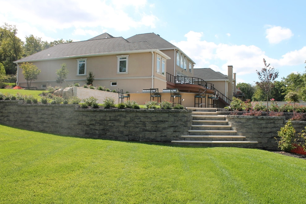 Big Scale Entertainment by Artisan Landscapes And Pools - Photo 10