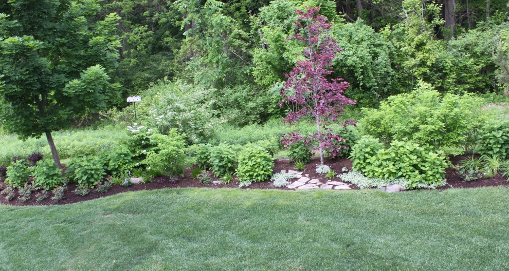Landscaping Projects by Premier Landscaping Inc. - Photo 4