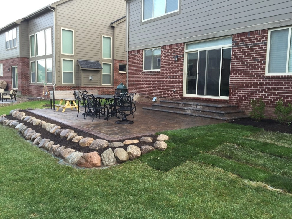Landscaping Projects by Premier Landscaping Inc. - Photo 5