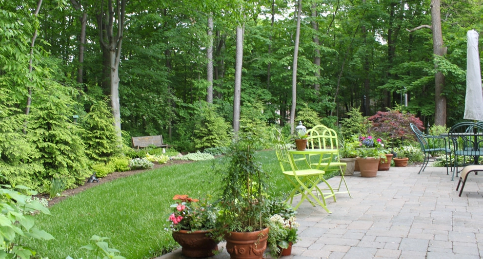 Landscaping Projects by Premier Landscaping Inc. - Photo 2