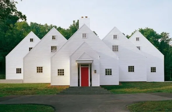 Hugh Jacobsen's Eight Gabled House by Hartert-Russell - Photo 3