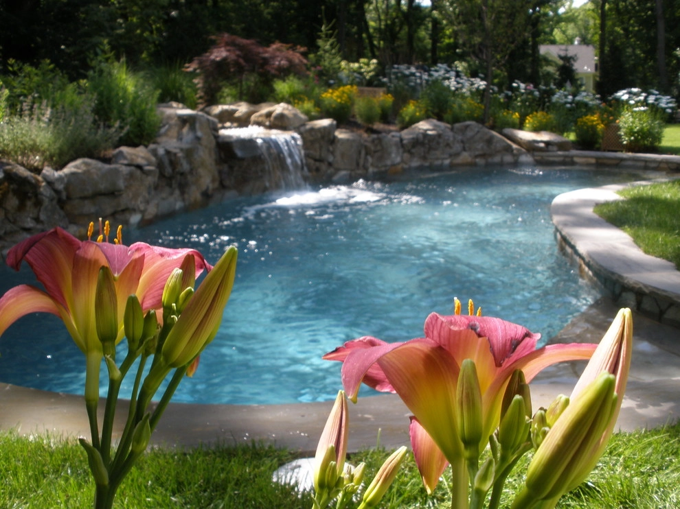 Private XL Hot Tub and Landscape by Artisan Landscapes And Pools - Photo 5