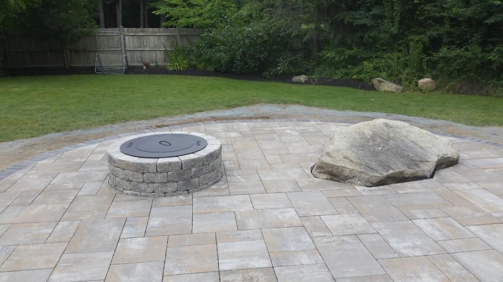Landscaping by Presidential Park Landscape Inc. - Photo 9