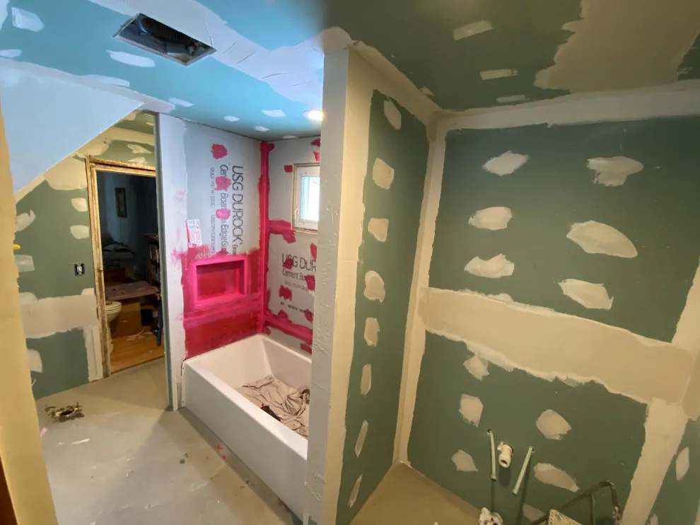 Bathroom makeover (Before & After) by Ultimate Remodeling - Photo 5