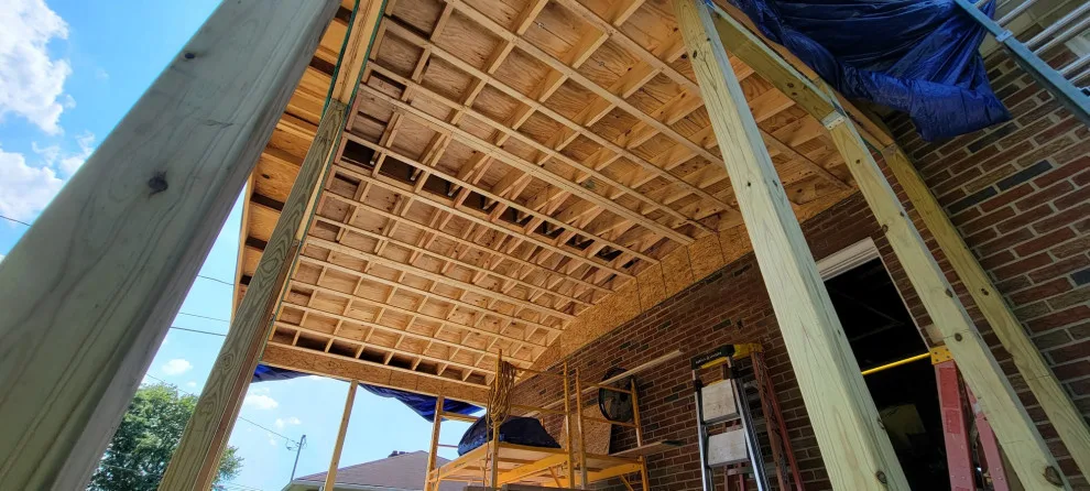 Experienced Veranda by MG Custom Remodeling LLC. - Photo 5