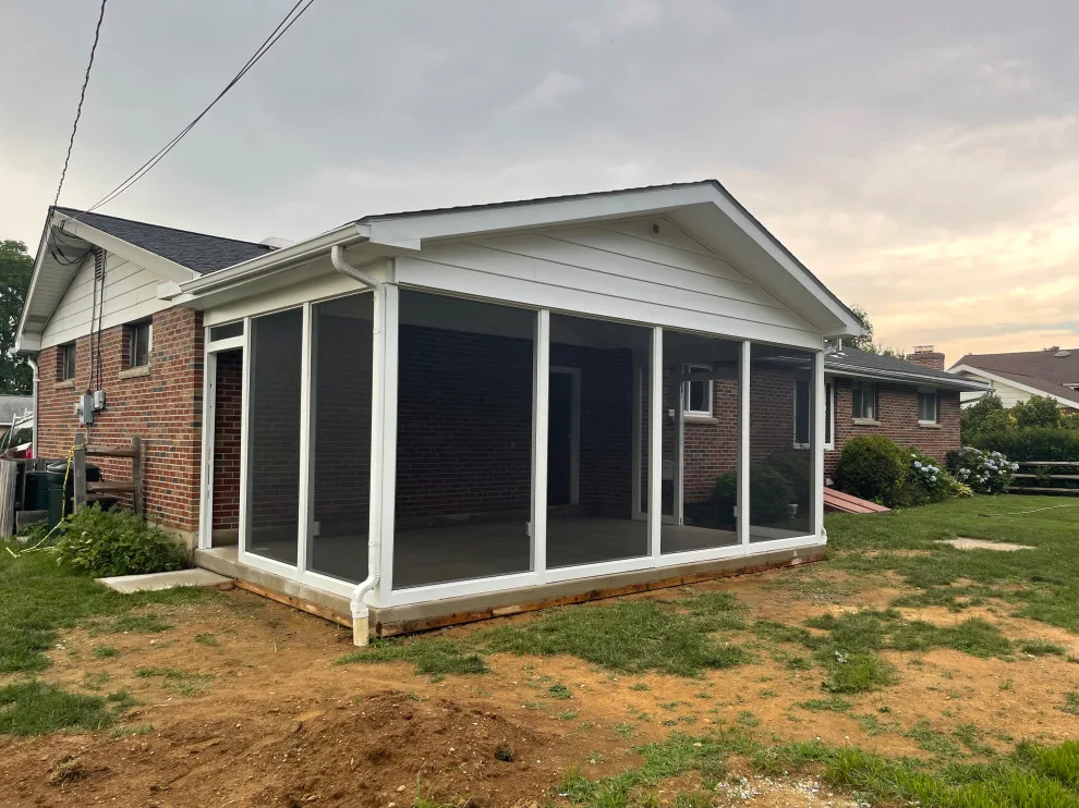 Experienced Veranda by MG Custom Remodeling LLC. - Photo 3