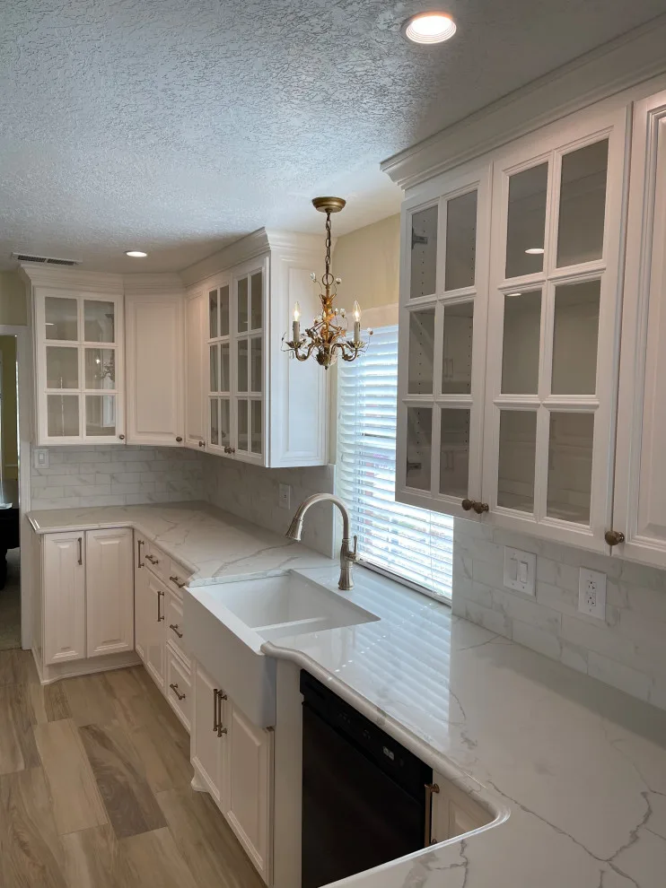 Bright Kitchen by Enchantment Design & Remodeling, LLC - Photo 2