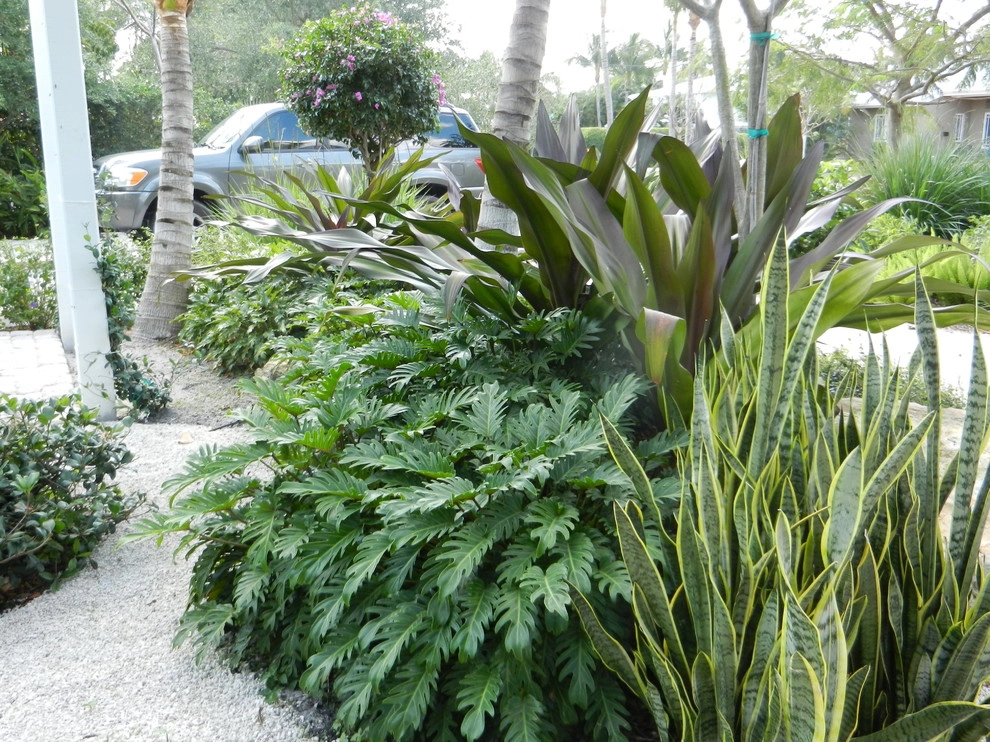 Pro Gardens and Friends Landscaping Inc. by Pro Gardens And Friends Landscaping Inc. - Photo 16