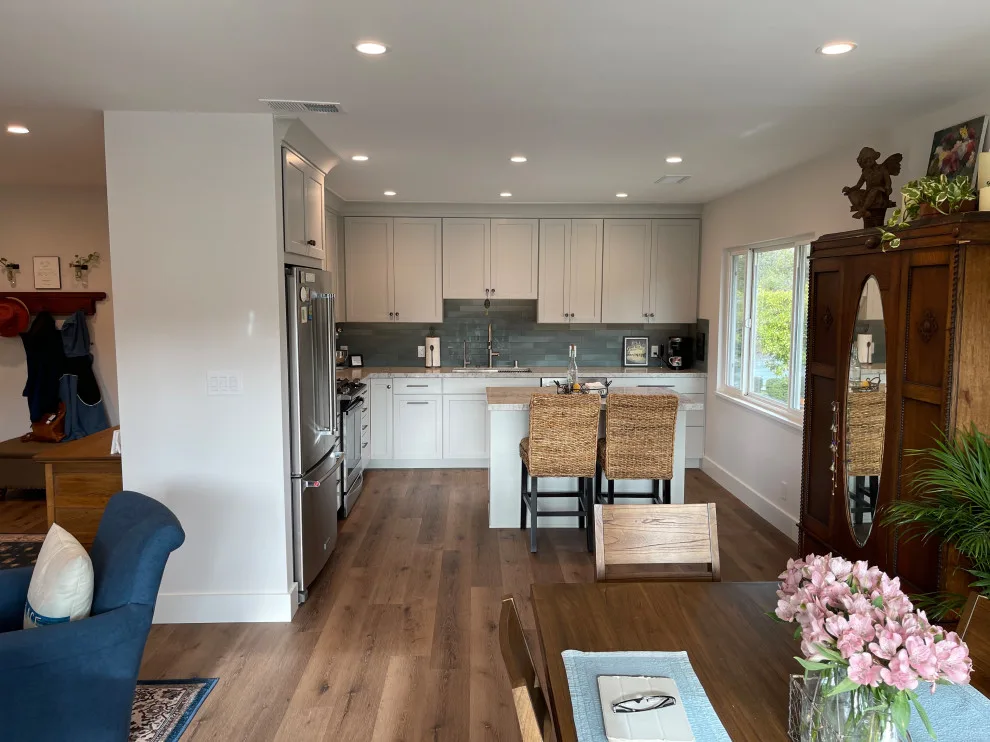 State Street Condominium Kitchen by Castle Construction Of Santa Barbara - Photo 3