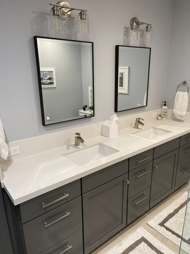 Condominium Bathrooms at State Street by Castle Construction Of Santa Barbara - Photo 8