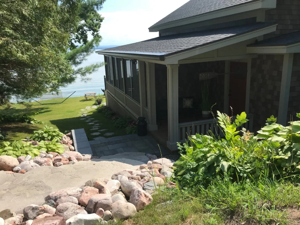Oneida Lake Cabin Complete Interior and Exterior Renovation by Mark Frateschi Design Build - Photo 5