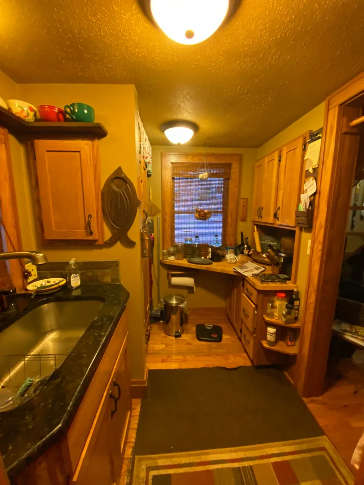 Tailored Design and Construction of a Bunkhouse by Mark Frateschi Design Build - Photo 4
