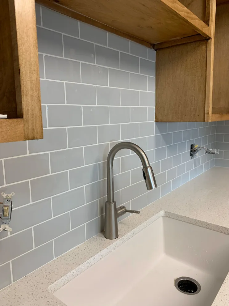 Before and After Backsplash Installation by Ultimate Remodeling - Photo 4