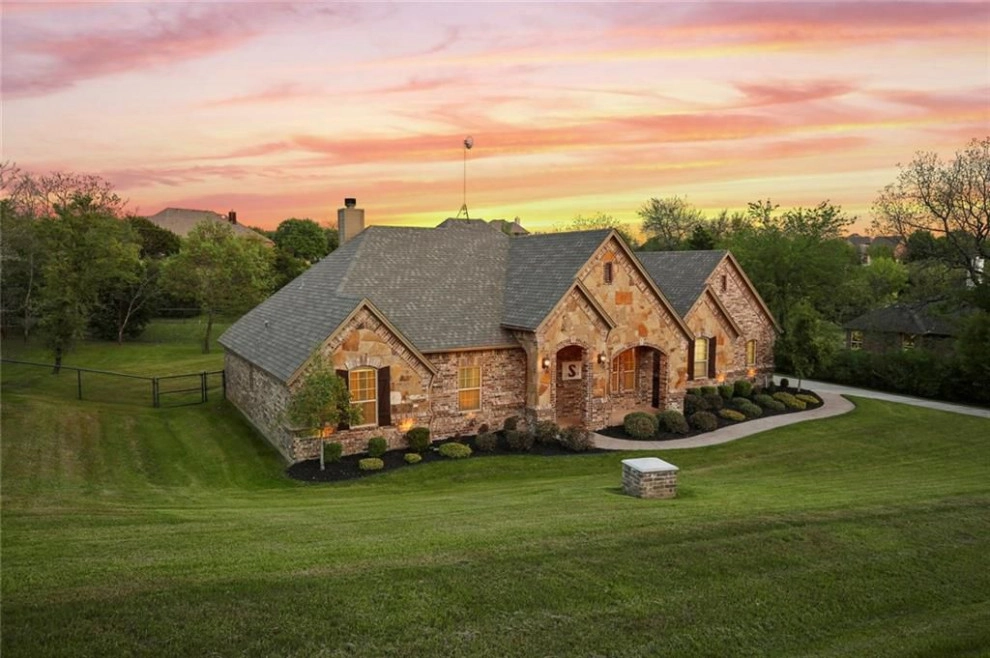 Lawn Properties We Serve by Purple Care - Photo 11