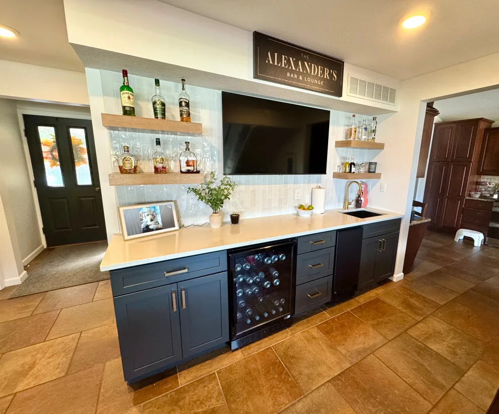 Lakeside Tavern by Anna Kennedy With MBS Interiors - Photo 3