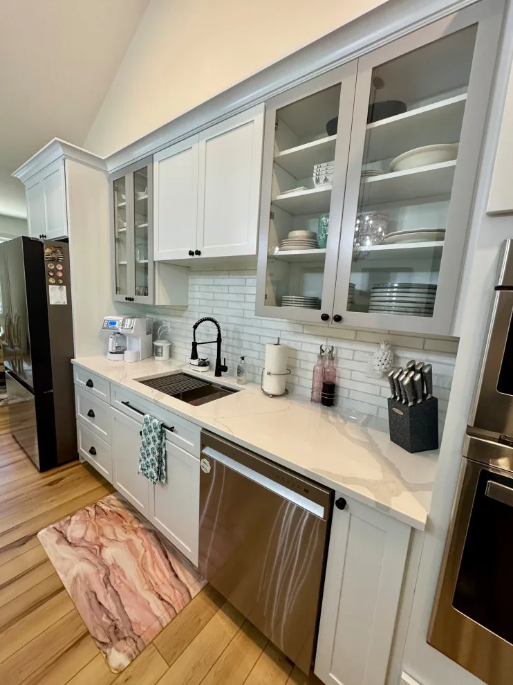Tranquil Kitchen by Anna Kennedy With MBS Interiors - Photo 5