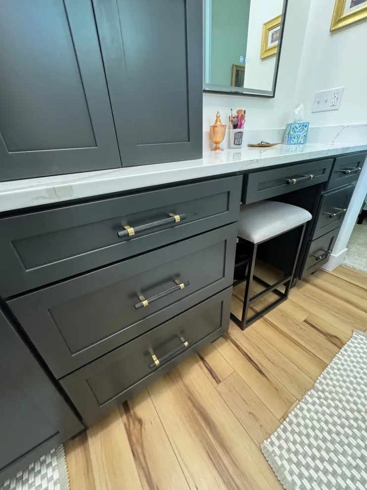 Carbon Luxury Bathroom by Anna Kennedy With MBS Interiors - Photo 4