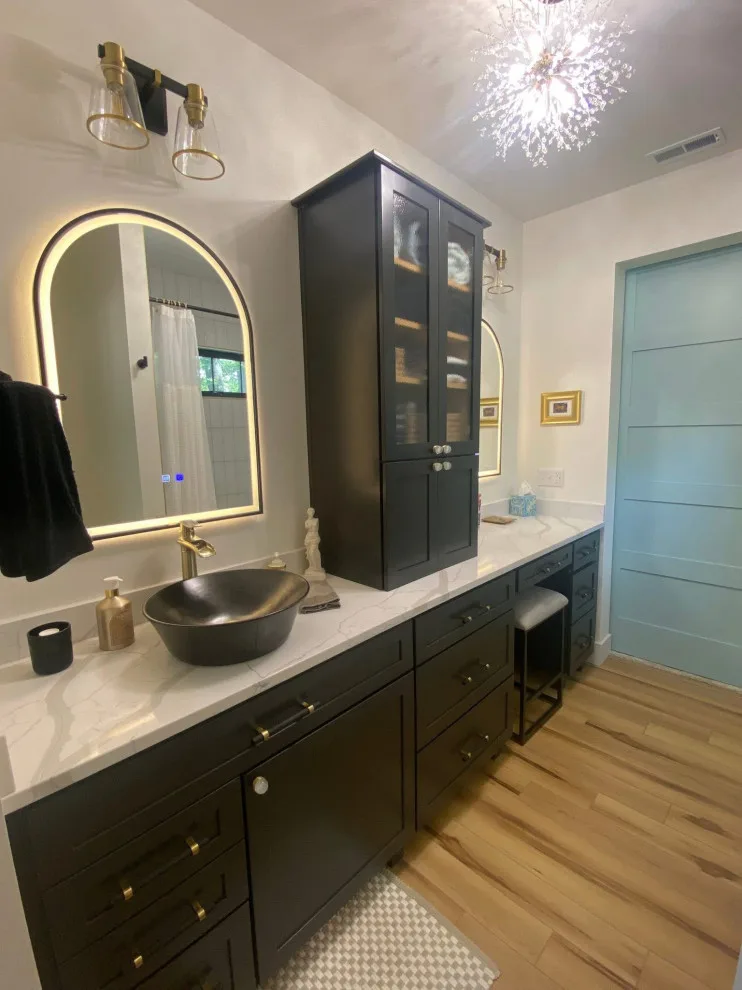 Carbon Luxury Bathroom by Anna Kennedy With MBS Interiors - Photo 3