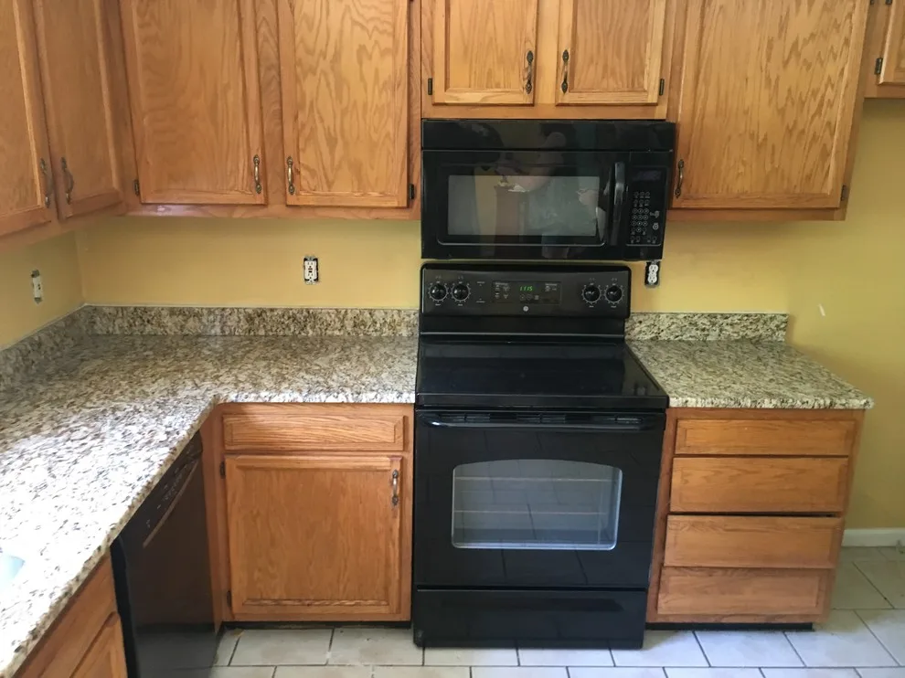 Charlotte TN Crema Gold by HD Granite - Photo 3