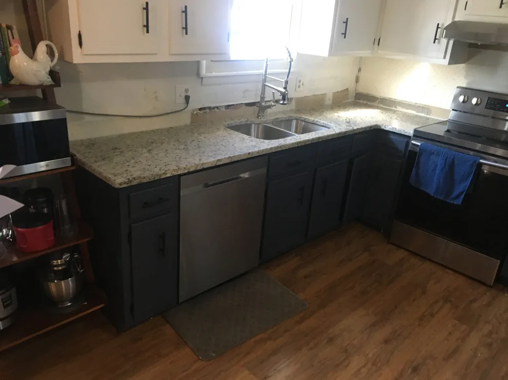 Dallas Ivory Granite by HD Granite - Photo 4