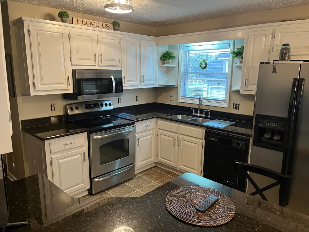 Tile and Fireplace by LD Remodeling LLC - Photo 4