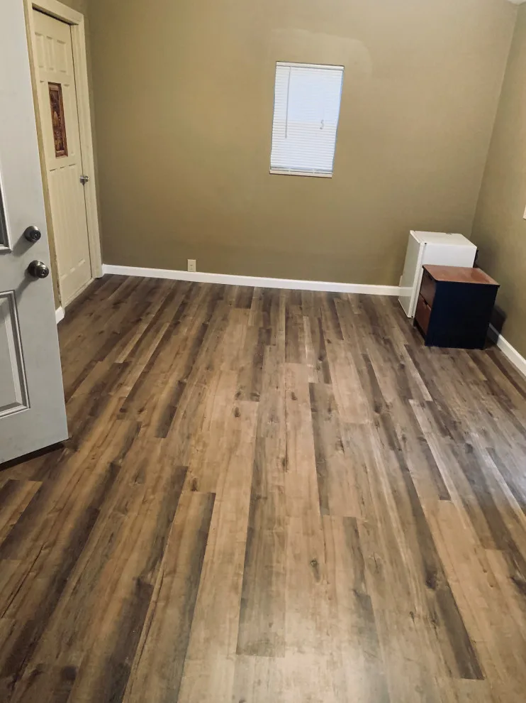 Vinyl flooring by Ird LLC - Photo 15