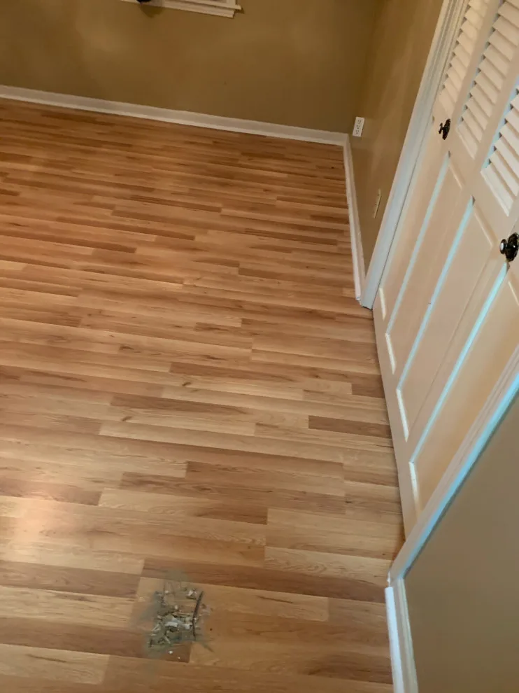 Vinyl flooring by Ird LLC - Photo 2