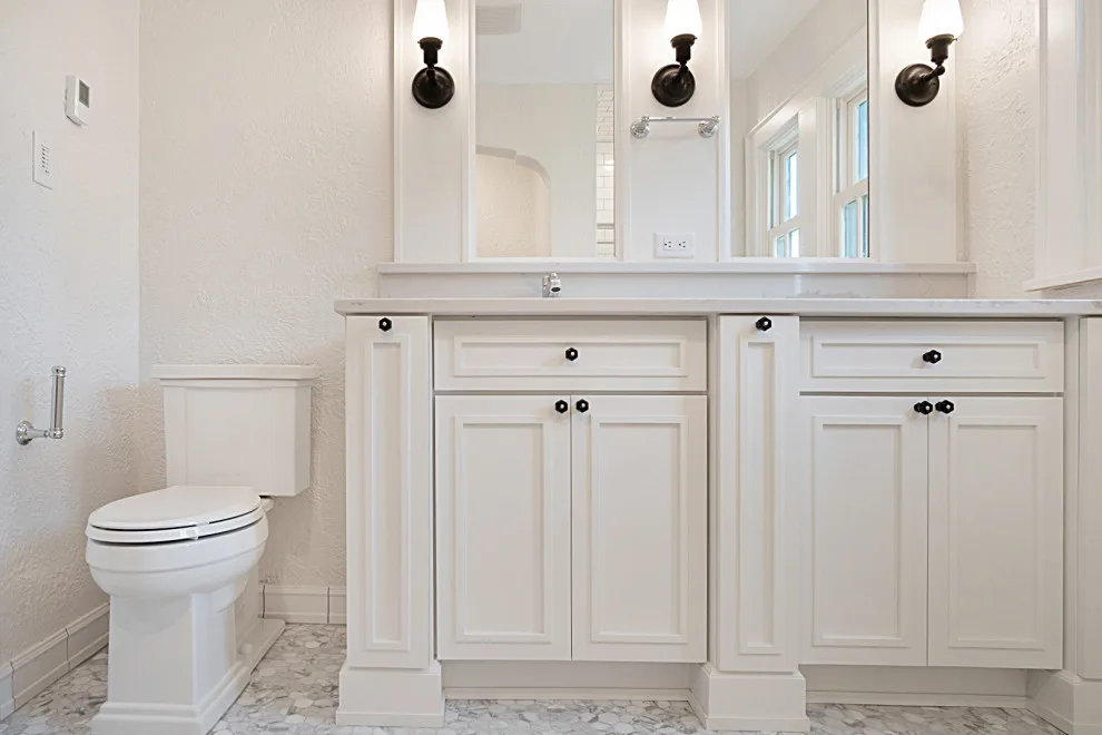 Bathroom Interior Design by Prima Construction - Photo 6