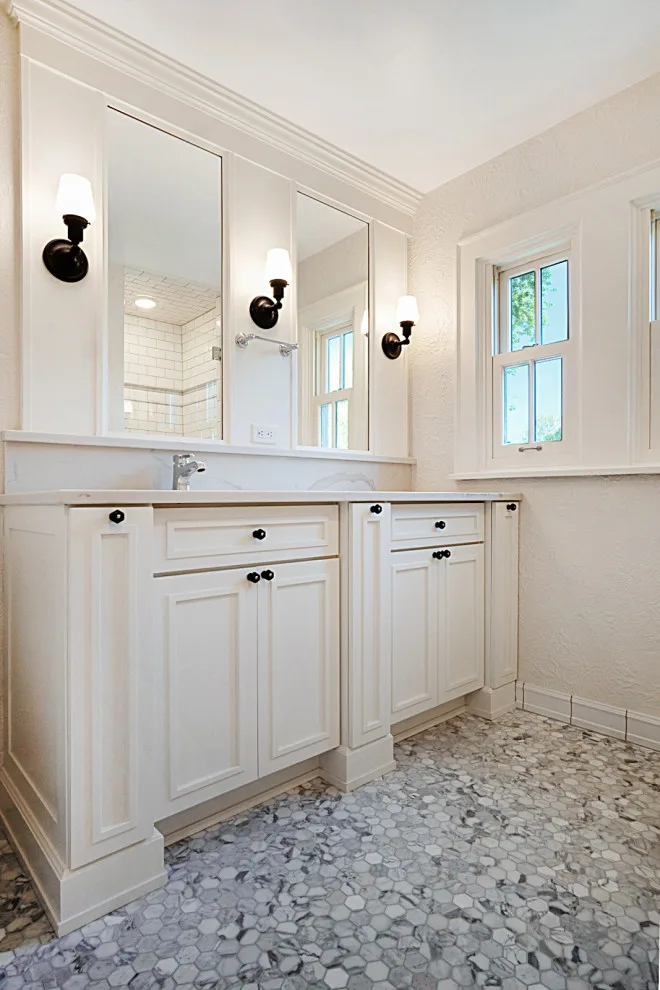 Bathroom Interior Design by Prima Construction - Photo 2