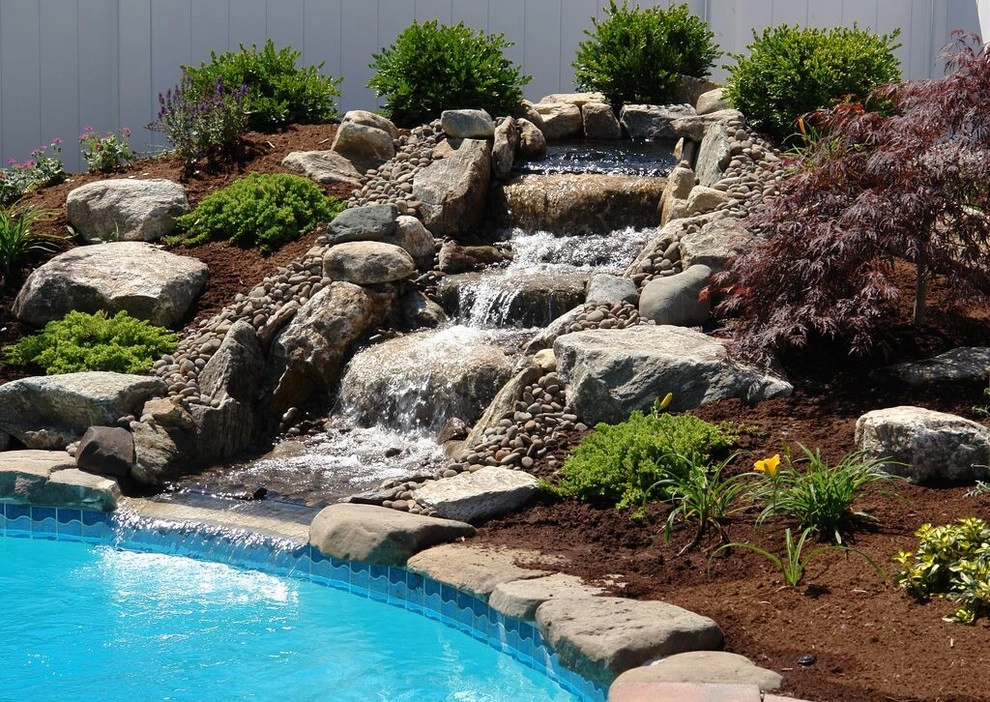 Pools by Ralph Williams Landscape Design - Photo 6