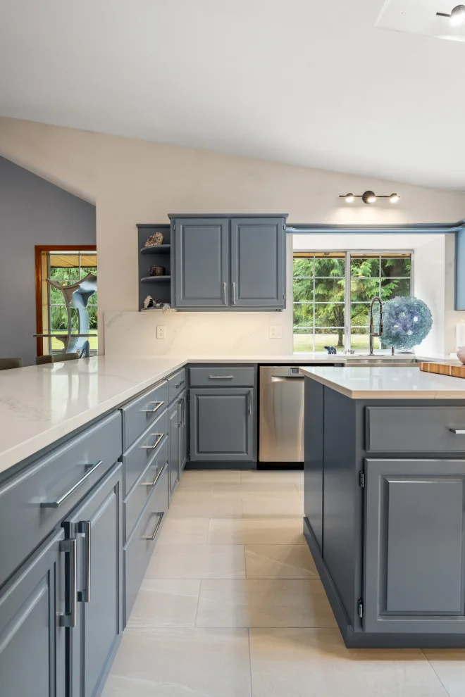 Callie Kitchen by Solid Kitchen & Bath - Photo 32