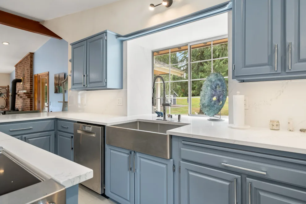Callie Kitchen by Solid Kitchen & Bath - Photo 17