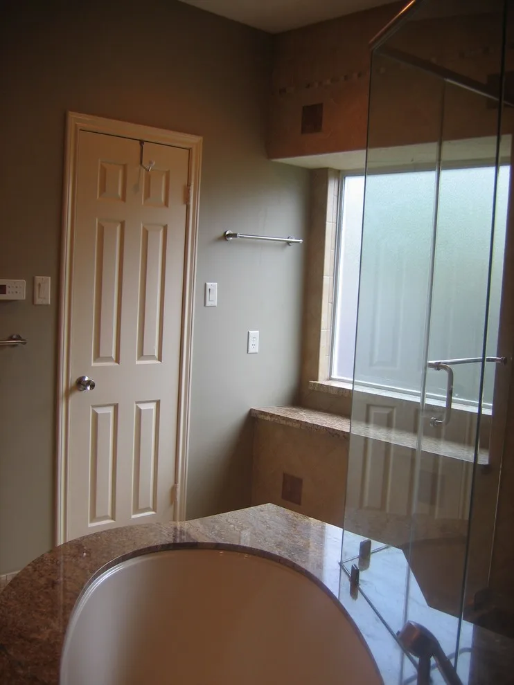Home Kitchen and Bathroom Renovation by Heritage Construction Co. - Photo 10