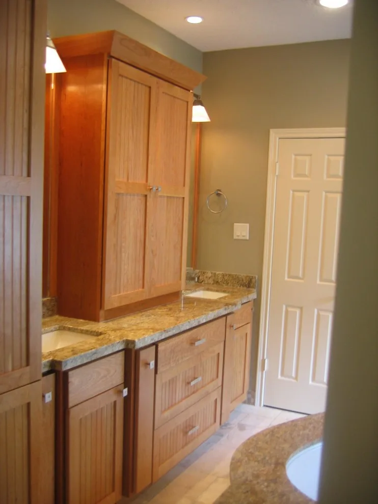 Home Kitchen and Bathroom Renovation by Heritage Construction Co. - Photo 8